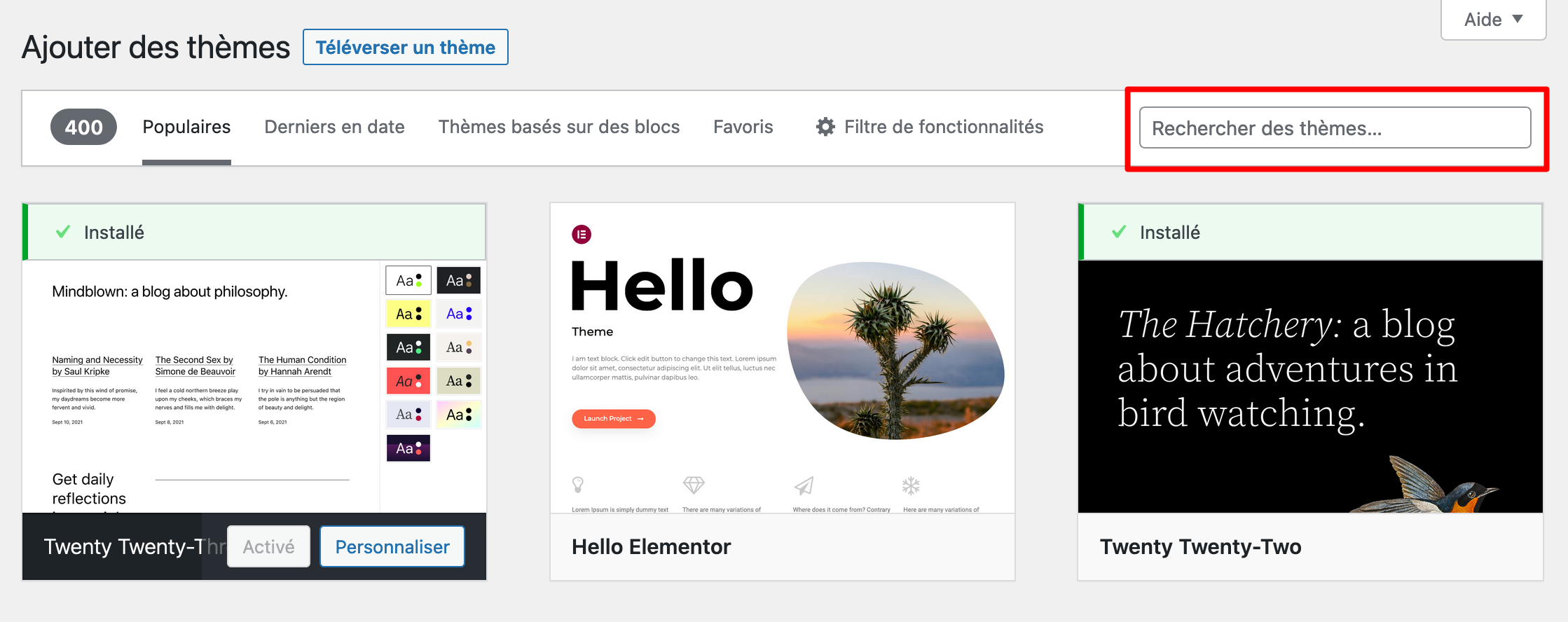 Il est possible d'installer un thème WordPress à partir d'une barre de recherche.